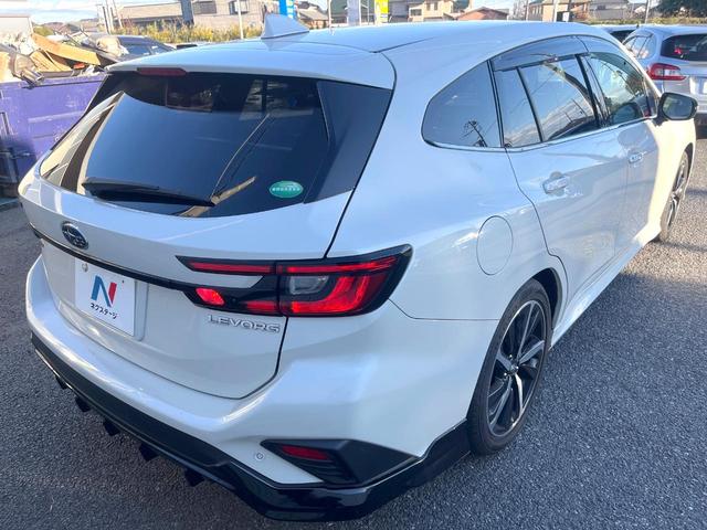 レヴォーグ ＧＴ－Ｈ　ＥＸ　リアアンダーディフューザー　ＬＥＤアクセサリーライナー　ＣＤ／ＤＶＤデッキ　パワートランクリッド　１１．６型メモリーナビ　純正１８インチアルミ　ＬＥＤヘッドライト　革巻きステアリング　禁煙車（17枚目）