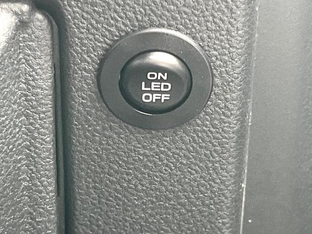 レヴォーグ ＧＴ－Ｈ　ＥＸ　リアアンダーディフューザー　ＬＥＤアクセサリーライナー　ＣＤ／ＤＶＤデッキ　パワートランクリッド　１１．６型メモリーナビ　純正１８インチアルミ　ＬＥＤヘッドライト　革巻きステアリング　禁煙車（32枚目）