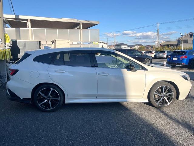 レヴォーグ ＧＴ－Ｈ　ＥＸ　リアアンダーディフューザー　ＬＥＤアクセサリーライナー　ＣＤ／ＤＶＤデッキ　パワートランクリッド　１１．６型メモリーナビ　純正１８インチアルミ　ＬＥＤヘッドライト　革巻きステアリング　禁煙車（47枚目）