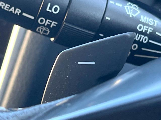 レヴォーグ １．６ＧＴアイサイト　Ｓスタイル　純正ナビ　ＬＥＤアクセサリーライナー　ＬＥＤヘッドライト　革巻きステアリング　純正１８インチアルミホイール　レーダークルーズコントロール　オートライト　スマートキー　ターボ　４ＷＤ　アイサイト（29枚目）