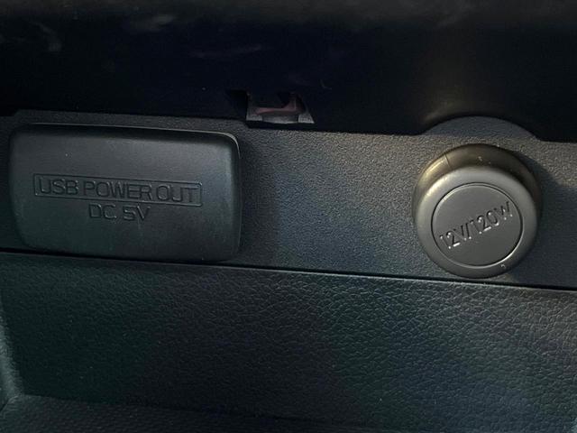 レヴォーグ １．６ＳＴＩスポーツアイサイト　後期Ｄ型　アドバンスドセイフティパッケージ　ＬＥＤアクセサリーライナー　スマートリアビューミラー　ＳＴＩタワーバー　ＲＡＹＳ製１８インチアルミ　純正８型ナビ　シートメモリー　ビルシュタインダンパー（26枚目）