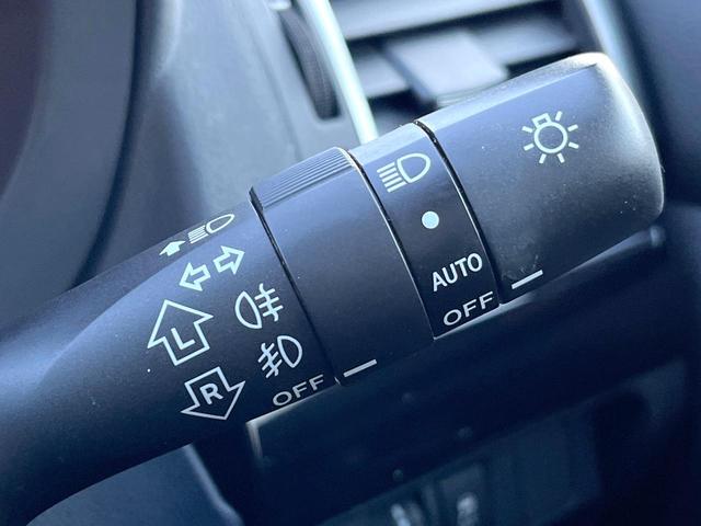 レヴォーグ １．６ＳＴＩスポーツアイサイト　後期Ｄ型　アドバンスドセイフティパッケージ　ＬＥＤアクセサリーライナー　スマートリアビューミラー　ＳＴＩタワーバー　ＲＡＹＳ製１８インチアルミ　純正８型ナビ　シートメモリー　ビルシュタインダンパー（32枚目）