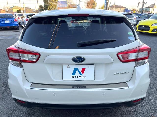 インプレッサスポーツ ２．０ｉ－Ｌアイサイト　純正８型ビルトインナビ　黒革シート　ＬＥＤアクセサリーライナー　コーナーセンサー　ＬＥＤヘッドライト　革巻きステアリング　純正１７インチアルミホイール　スマートキー　アイサイト　禁煙車（15枚目）