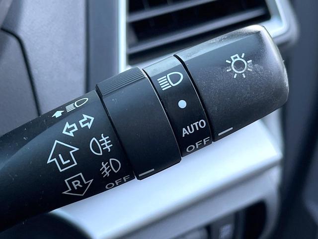 インプレッサスポーツ ２．０ｉ－Ｌアイサイト　純正８型ビルトインナビ　黒革シート　ＬＥＤアクセサリーライナー　コーナーセンサー　ＬＥＤヘッドライト　革巻きステアリング　純正１７インチアルミホイール　スマートキー　アイサイト　禁煙車（29枚目）