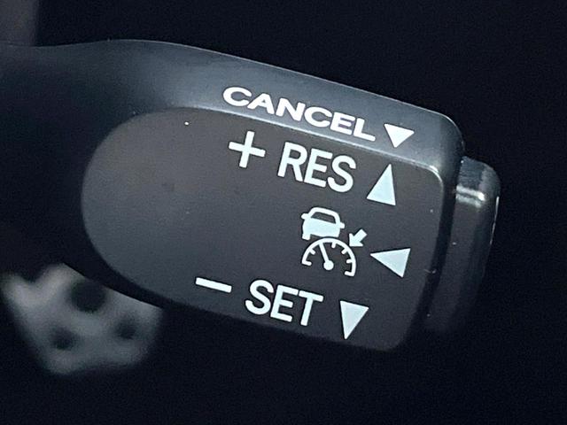 ＢＲＺ ＳＴＩ　スポーツ　ブレンボ製ブレーキ　純正ナビ　バックカメラ　ＥＴＣ　ドライブレコーダー　ＳＴＩダンパー　純正１８インチアルミホイール　ＬＥＤヘッドライト　シートヒーター　リアビークルディテクション　スマートキー（29枚目）