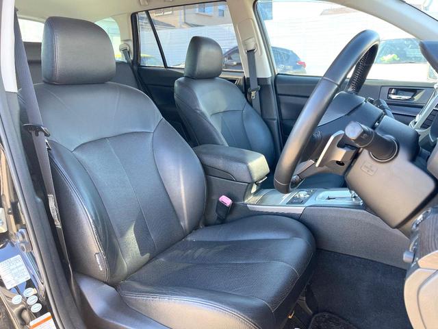 レガシィツーリングワゴン ２．５ｉアイサイト　革シートセット　純正ナビ　バックカメラ　ＥＴＣ　ＨＩＤヘッドライト　純正１７インチアルミホイール　キーレスアクセス　プッシュスタート　デュアルオートエアコン　パワーシート　クリアビューパック（8枚目）