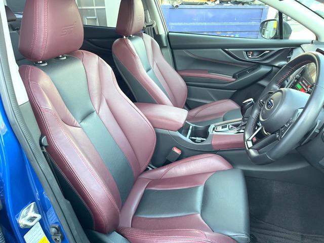 レヴォーグ ＳＴＩスポーツ　ＥＸ　１１．６型ナビ　ＬＥＤアクセサリーライナー　パワートランクリッド　スマートリアビューミラー　レザーシート　ＬＥＤヘッドライト　革巻きステアリング　純正１８インチアルミ　禁煙車　アイサイトＸ（9枚目）