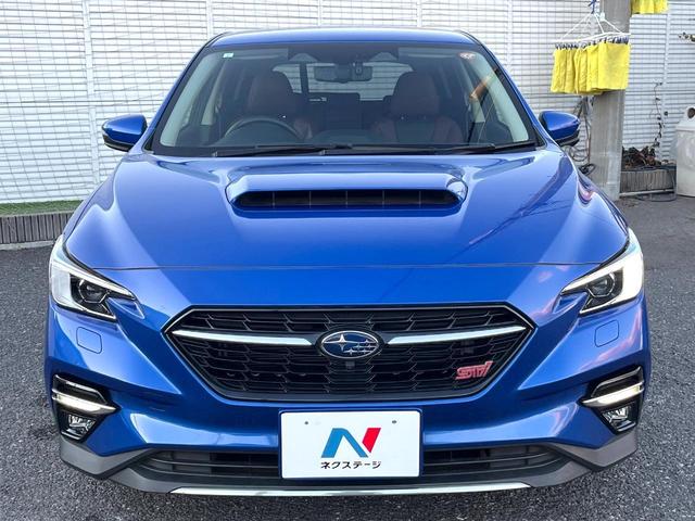 レヴォーグ ＳＴＩスポーツ　ＥＸ　１１．６型ナビ　ＬＥＤアクセサリーライナー　パワートランクリッド　スマートリアビューミラー　レザーシート　ＬＥＤヘッドライト　革巻きステアリング　純正１８インチアルミ　禁煙車　アイサイトＸ（14枚目）