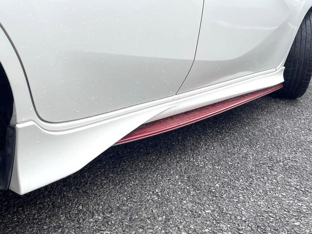 �y�����G�A���z�l�C�̏����G�A���𑕔��I�N���}�̊O�ς����X�^�C���b�V���ɂȂ�A�X���ő��݊����ӂ��P��Ɂ􏫗������ւ��鎞�ɂ����Z�[���ɉe�����₷���A���l����l�C�̑����ł��I