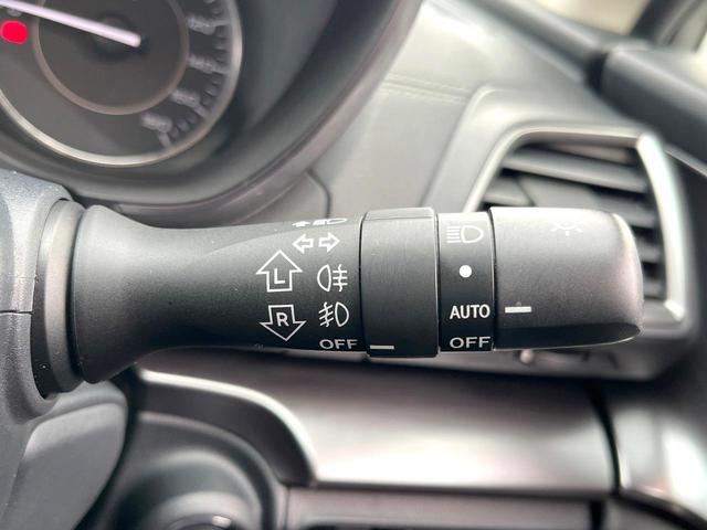 インプレッサスポーツ ２．０ｉ－Ｌアイサイト　アドバンスドセイフティパッケージ　クリアビューパック　ＬＥＤヘッドライト　純正ナビ　バックカメラ　ＥＴＣ　ドライブレコーダー　アイサイトＶｅｒ３　純正１７インチアルミホイール　スマートキー（21枚目）