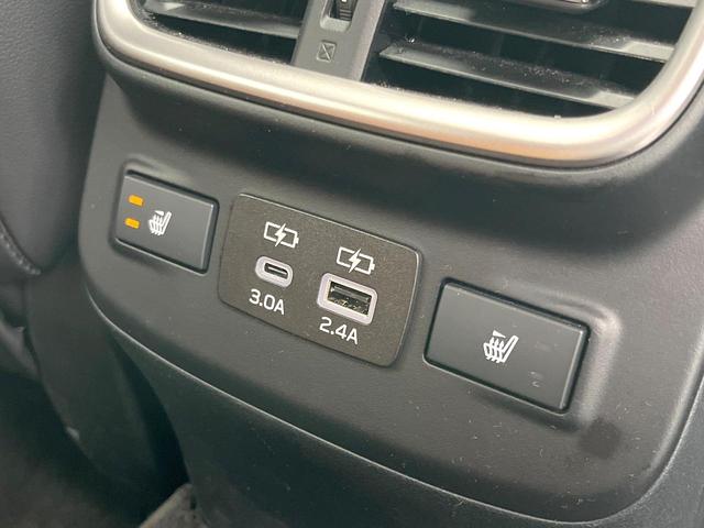 レガシィアウトバック リミテッドＥＸ　本革シート　サンルーフ　ハーマンカードンサウンド　１１．６インチナビ　バックカメラ　ＥＴＣ　ドライブレコーダー　アイサイトＸ　パワーバックドア　シートヒーター　パワーシート　スマートキー（41枚目）