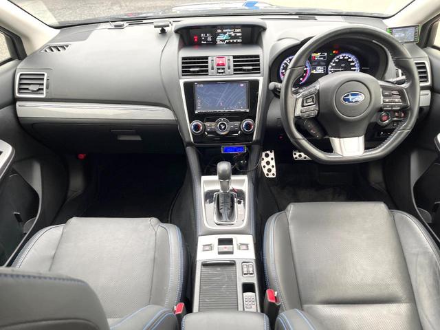 レヴォーグ １．６ＧＴ－Ｓアイサイト　サンルーフ　革シートセット　アドバンスドセイフティパッケージ　純正ナビ　バックカメラ　ＥＴＣ　アイサイトＶｅｒ３　ＬＥＤヘッドライト　純正１８インチアルミホイール　ビルシュタインダンパー　パワーシート（2枚目）