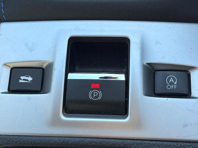 レヴォーグ １．６ＧＴ－Ｓアイサイト　サンルーフ　革シートセット　アドバンスドセイフティパッケージ　純正ナビ　バックカメラ　ＥＴＣ　アイサイトＶｅｒ３　ＬＥＤヘッドライト　純正１８インチアルミホイール　ビルシュタインダンパー　パワーシート（41枚目）