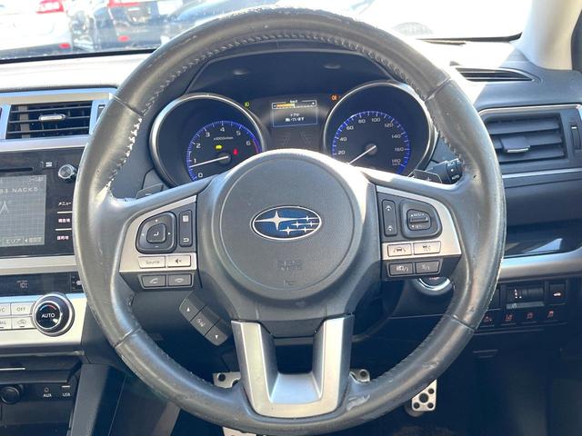 �y�����v�����X�e�A�����O�z�㎿�Ȋv���g�p���邱�ƂŁA��ɂ����������݂ƂĂ��^�]���₷���n���h���ł���