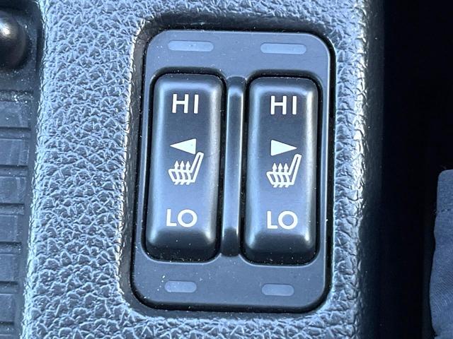 レヴォーグ 1.6GTアイサイト Vスポーツ F型 純正8型ビルトインナビ LEDアクセサリーライナー ビルシュタインダンパー LEDヘッドライト 革巻きステアリング 純正18インチアルミ パワーシート シートヒーター スマートキー アイサイト(7枚目)