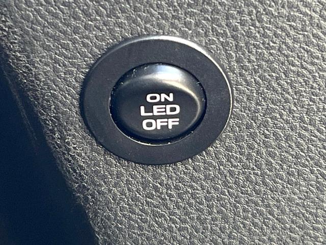 ＢＲＺ Ｒ　純正９型ビルトインナビ　ＳＴＩエアロ　ＬＥＤアクセサリーライナー　純正１７インチアルミホイール　革巻きステアリング　ＬＥＤヘッドライト　レーダークルーズ　スマートキー　アイサイト　禁煙車（30枚目）