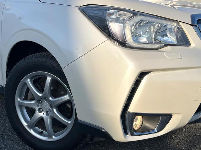 フォレスター ２．０ＸＴ　アイサイト　黒革シート　パワーバックドア　ルーフレール　ＨＩＤヘッドライト　革巻きステアリング　純正１７インチアルミホイール　レーダークルーズ　パドルシフト　スマートキー　禁煙車　４ＷＤ　アイサイト（45枚目）