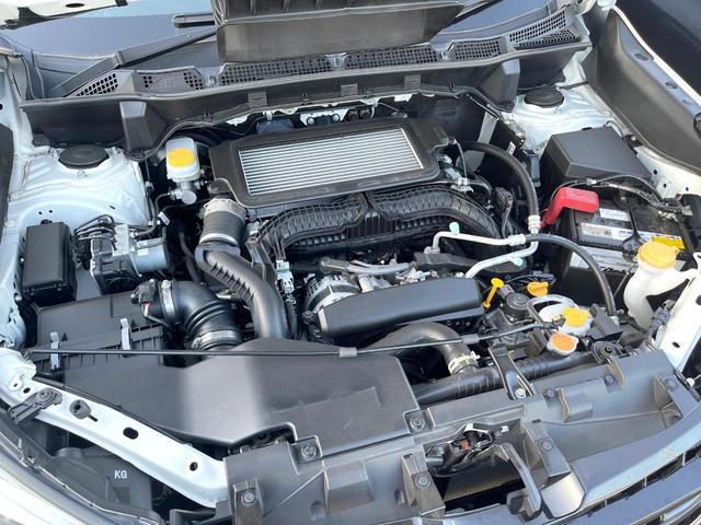 フォレスター スポーツ　Ｄ型　ブラックルーフレール　デジタルインナーミラー　ＬＥＤヘッドライト　革巻きステアリング　純正１８インチアルミ　メモリー機能付きパワーシート　シートヒーター　ステアリングヒーター　パドルシフト（18枚目）