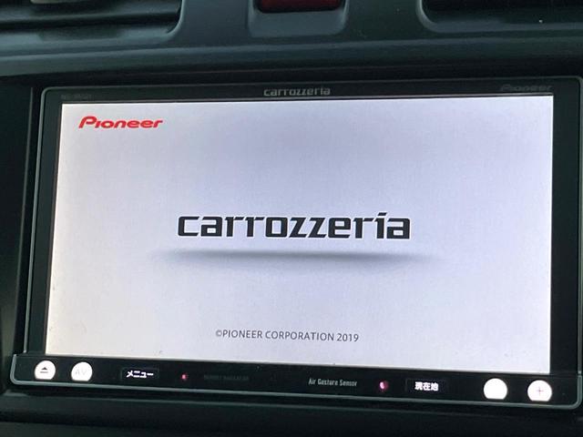 インプレッサＧ４ ２．０ｉアイサイト　４ＷＤ　バックカメラ　衝突被害軽減システム　レーダークルーズ　禁煙車　コーナーセンサー　ＨＩＤヘッド　ビルトインＥＴＣ　純正１６インチアルミ　車線逸脱警報　オートライト　デュアルエアコン（3枚目）