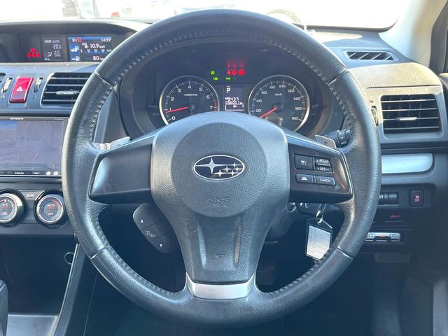 インプレッサＧ４ ２．０ｉアイサイト　４ＷＤ　バックカメラ　衝突被害軽減システム　レーダークルーズ　禁煙車　コーナーセンサー　ＨＩＤヘッド　ビルトインＥＴＣ　純正１６インチアルミ　車線逸脱警報　オートライト　デュアルエアコン（11枚目）