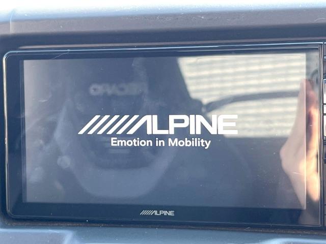 コペン ＧＲ　スポーツ　６ＭＴ　アルパイン製ナビ　ＲＥＣＡＲＯシート　純正ＢＢＳ１６インチアルミホイール　革巻きｍｏｍｏステアリング　ＬＥＤヘッドライト　シートヒーター　バックカメラ　スマートキー　禁煙車（3枚目）