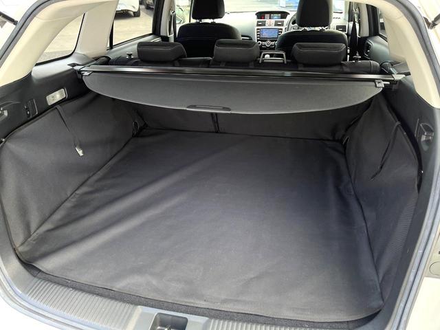 レヴォーグ １．６ＧＴアイサイト　アドバンスドセイフティパッケージ　ＬＥＤヘッドライト　パワーシート　純正ナビ　バックカメラ　ＥＴＣ　ドライブレコーダー　アイサイトＶｅｒ３　キーレスアクセス　プッシュスタート　純正１７インチアルミ（10枚目）