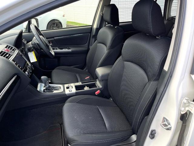 レヴォーグ １．６ＧＴアイサイト　アドバンスドセイフティパッケージ　ＬＥＤヘッドライト　パワーシート　純正ナビ　バックカメラ　ＥＴＣ　ドライブレコーダー　アイサイトＶｅｒ３　キーレスアクセス　プッシュスタート　純正１７インチアルミ（25枚目）