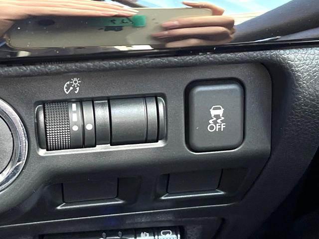 レヴォーグ １．６ＧＴアイサイト　アドバンスドセイフティパッケージ　ＬＥＤヘッドライト　パワーシート　純正ナビ　バックカメラ　ＥＴＣ　ドライブレコーダー　アイサイトＶｅｒ３　キーレスアクセス　プッシュスタート　純正１７インチアルミ（36枚目）