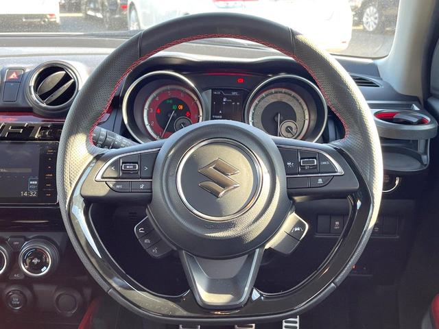 �y�����v�����X�e�A�����O�z�㎿�Ȋv���g�p���邱�ƂŁA��ɂ����������݂ƂĂ��^�]���₷���n���h���ł���