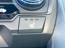 ハッチバック　ホンダセンシング　６速ＭＴ　純正ナビ　ＥＴＣ　ドライブレコーダー　ＬＥＤヘッドライト　純正１８インチアルミホイール　シートヒーター　スマートキー　アイドリングストップ　オートライト　オートエアコン　革巻きステアリング（30枚目）