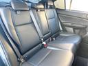 後部座席も気になるようなキズ・汚れやへたり等、大きなダメージはなく、良好な状態です。
