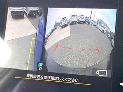 【フロント＆サイドカメラ】ドライバーから見にくい死角部分を映像で確認できる前方と左側面にカメラを装着。見通しがきかない場所や住宅密集地などを運転することが多い人におすすめの安心装備です。 4