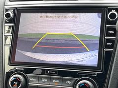 【バックカメラ】駐車時に後方がリアルタイム映像で確認できます。大型商業施設や立体駐車場での駐車時や、夜間のバック時に大活躍！運転スキルに関わらず、今や必須となった装備のひとつです！ 6