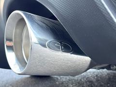 �ڥ��ʥɡ������ޥե顼�۽����ˤϤʤ��������դ��ָ���ѡפ��Ф��륬�ʥɡ���ޥե顼�դ����ӥ��奢�롦������ɶ��ˤ������ΰ���˻ž夬�äƤ���ޤ��� 3