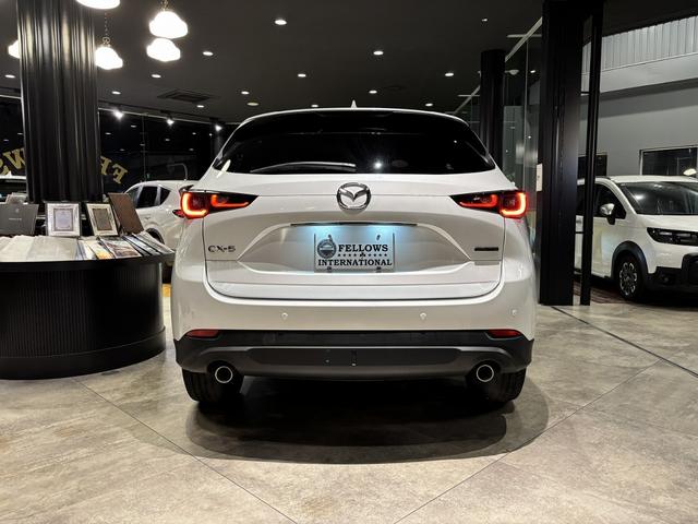 ＣＸ－５ ２０Ｓ　ブラックトーンエディション　新車保証付　Ｂｌａｃｋ　Ｔｏｎｅ　Ｅｄｉｔｉｏｎ　専用ＡＷ１９　８．８型センターディスプレイ（カープレイ対応／Ｂｌｕｅｔｏｏｔｈ接続）　ナビ用ＳＤカード　フィルムリア５面　全周カメラ　ＨＵＤ　ＥＴＣ（10枚目）