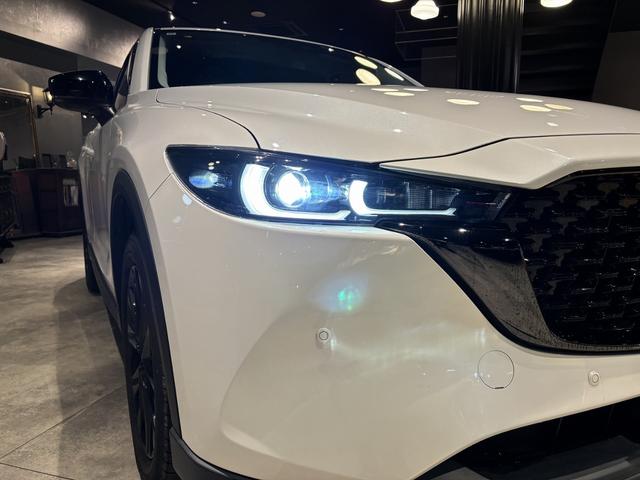 ＣＸ－５ ２０Ｓ　ブラックトーンエディション　新車保証付　Ｂｌａｃｋ　Ｔｏｎｅ　Ｅｄｉｔｉｏｎ　専用ＡＷ１９　８．８型センターディスプレイ（カープレイ対応／Ｂｌｕｅｔｏｏｔｈ接続）　ナビ用ＳＤカード　フィルムリア５面　全周カメラ　ＨＵＤ　ＥＴＣ（13枚目）