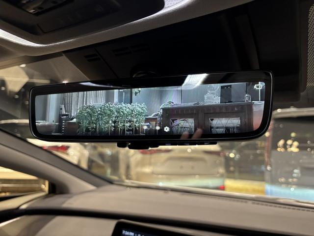 プリウス Z 新車保証付 デジタルインナーミラー パノラミックビューモニター 12.3型コネクトナビ(カープレイ対応/Bluetooth接続/TV) ドラレコ前後 ワンオーナー ステアリングヒーター ETC2.0(2枚目)