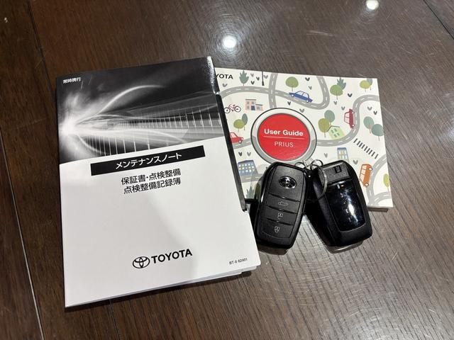 プリウス Z 新車保証付 デジタルインナーミラー パノラミックビューモニター 12.3型コネクトナビ(カープレイ対応/Bluetooth接続/TV) ドラレコ前後 ワンオーナー ステアリングヒーター ETC2.0(4枚目)