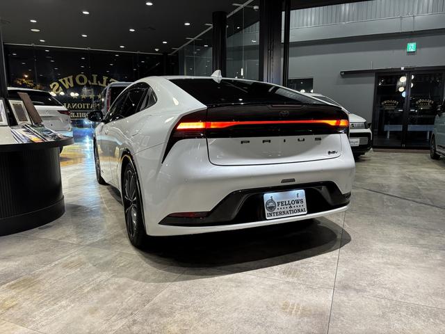 プリウス Z 新車保証付 デジタルインナーミラー パノラミックビューモニター 12.3型コネクトナビ(カープレイ対応/Bluetooth接続/TV) ドラレコ前後 ワンオーナー ステアリングヒーター ETC2.0(10枚目)