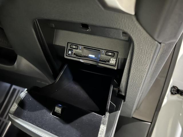 ＲＸ 　新車保証付　オレンジキャリパー　パノラマサンルーフ　白本革エアーシート　全周モニター　１４型ＤＡコネクトナビ　ルーフレール　Ｄインナーミラー　ドラレコ　三眼ＬＥＤ　Ｐバックドア　ＨＵＤ　ＥＴＣ２．０（24枚目）