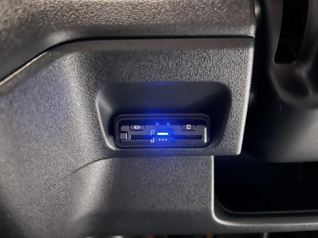 N-BOXカスタム ターボ 純正8型ディスプレイオーディオ ETC バックカメラ carplay対応 両側パワースライド シートヒーター(5枚目)