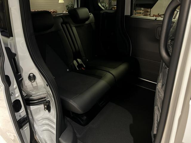 N-BOXカスタム ターボ 純正8型ディスプレイオーディオ ETC バックカメラ carplay対応 両側パワースライド シートヒーター(20枚目)