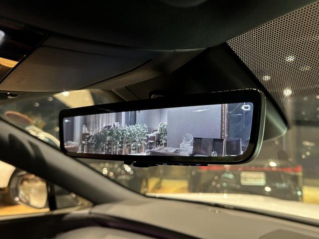 RX RX500h Fスポーツパフォーマンス ガラスルーフ キャリパー 輻射ヒーター 赤革シート 標準21アルミホイール 置充電 デジタルミラー(24枚目)