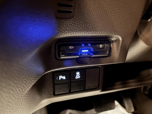 N-BOX L 純正ナビ 新車保証 両側電動スライド ETC LEDヘッドライト 電動パーキング ドラレコ前後 シートヒーター(6枚目)