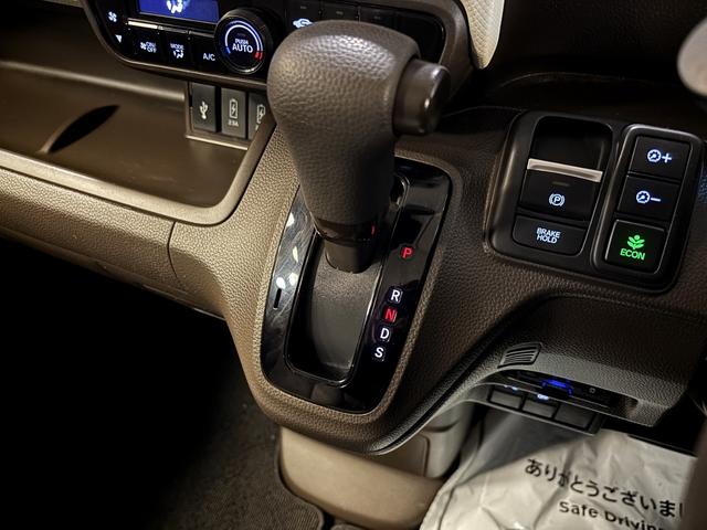 N-BOX L 純正ナビ 新車保証 両側電動スライド ETC LEDヘッドライト 電動パーキング ドラレコ前後 シートヒーター(20枚目)