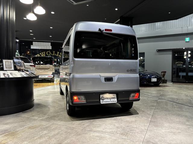 ハイゼットカーゴ ＤＸ　新車保証付　スマートアシスト　Ｐａｎａｓｏｎｉｃ　Ｇｏｒｉｌｌａ　７型ナビ（ワンセグチューナー内装・ＳＳＤ１６ＧＢ搭載）　ＡＭ／ＦＭラジオ　荷室マット　オールウェザーマット　ＥＴＣ（9枚目）