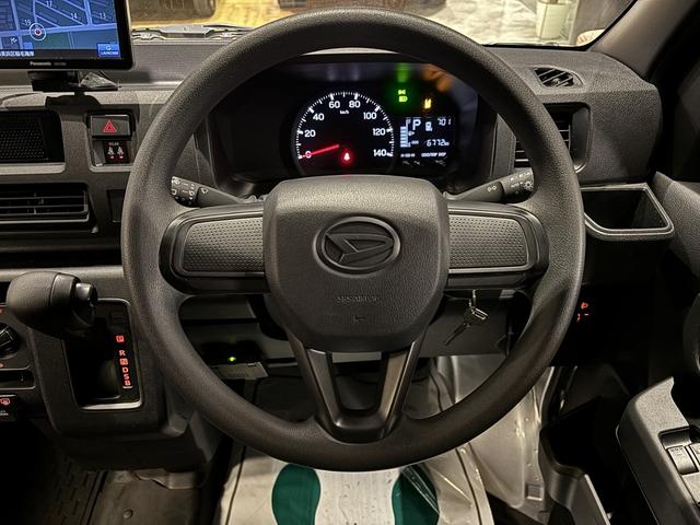 ハイゼットカーゴ ＤＸ　新車保証付　スマートアシスト　Ｐａｎａｓｏｎｉｃ　Ｇｏｒｉｌｌａ　７型ナビ（ワンセグチューナー内装・ＳＳＤ１６ＧＢ搭載）　ＡＭ／ＦＭラジオ　荷室マット　オールウェザーマット　ＥＴＣ（17枚目）