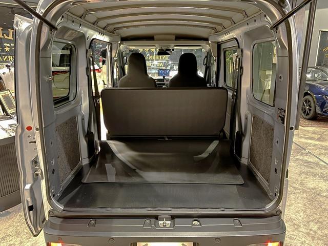 ハイゼットカーゴ ＤＸ　新車保証付　スマートアシスト　Ｐａｎａｓｏｎｉｃ　Ｇｏｒｉｌｌａ　７型ナビ（ワンセグチューナー内装・ＳＳＤ１６ＧＢ搭載）　ＡＭ／ＦＭラジオ　荷室マット　オールウェザーマット　ＥＴＣ（23枚目）