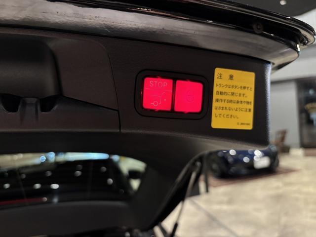 Ｃクラスステーションワゴン Ｃ２２０ｄ　ステーションワゴン　スポーツ　保証付　ＡＭＧラインＰＫＧ　ＢＢＳＣＨ－Ｒ　レーダーセーフティＰＫＧ　本革　メモリー付パワーシート　　パワーバックドア　ルーフレール　シートヒーター　ＥＴＣ　純正ホイール付（27枚目）