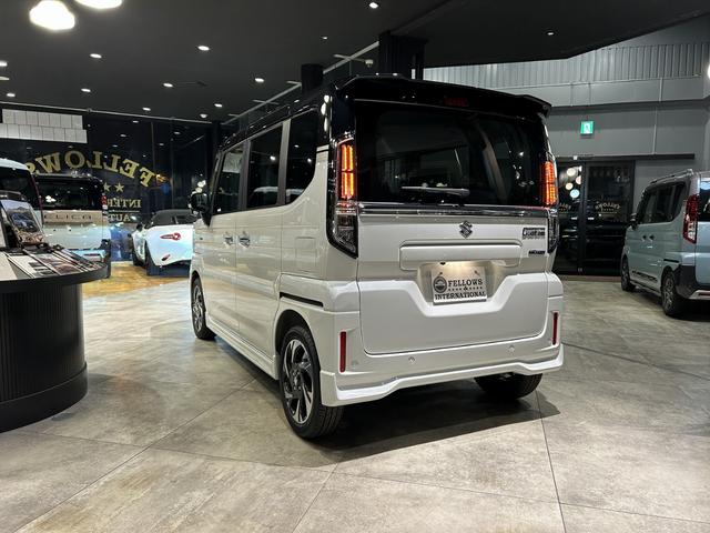 スペーシアカスタム ハイブリッドＸＳターボ　９インチ純正ナビ　全方位　ＥＴＣ　新車保証付　シートヒーター　両側電動スライドドア　ｃａｒｐｌａｙ対応　ＣＤ／ＤＶＤ　ステアリングヒーター　ヘッドアップディスプレイ（8枚目）